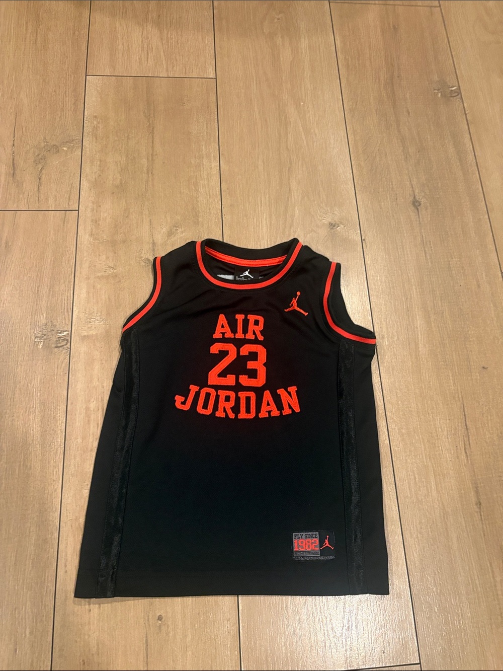 Toddler Vintage air Jordan jersey shirt Size 5-6 years